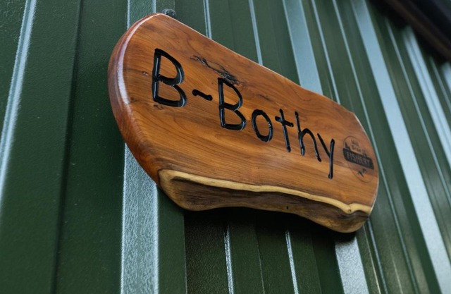 Mill Brae Fishery B-bothy