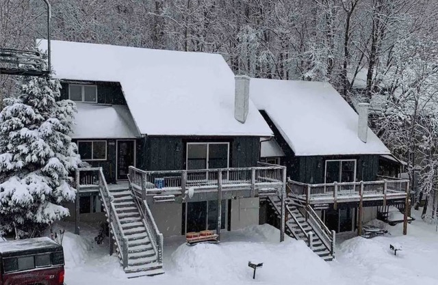 Mineshaft Chalets Side #1