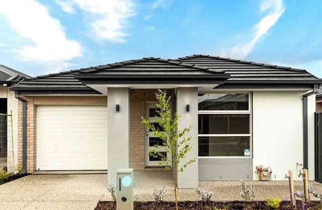 Minta Estate 4bedrooms Berwick home no sharing