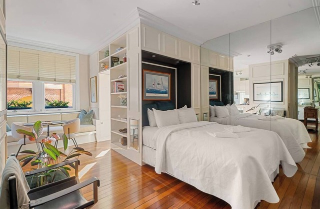 Mirra on Greenknowe Boutique Escape by the Harbour