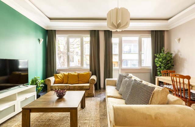 Missafir Modern and Central Flat in Nisantasi