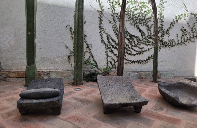 Mitla - Casa Los Metates