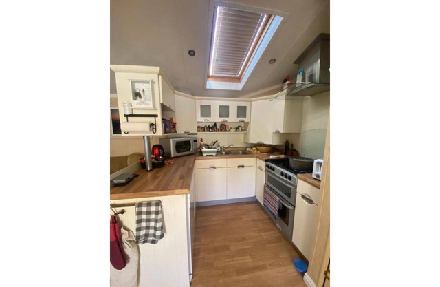 Mobile home with pool 40 minutes from the beach
