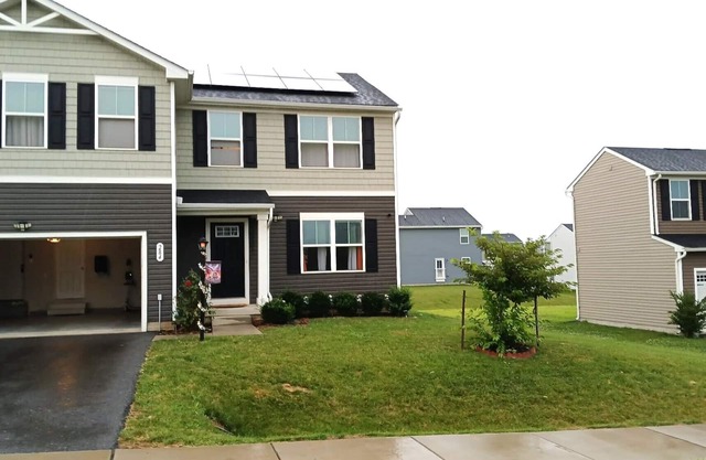 Modern 2-Bedroom and 2-Bed Apartment with Private Access Door Minutes from I-81