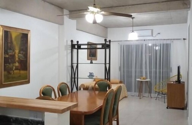 Modern apartment in the heart of San Telmo. Very well located.