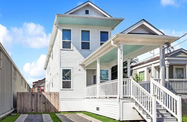 Modern Central 3BR Mid City Pad w/Parking
