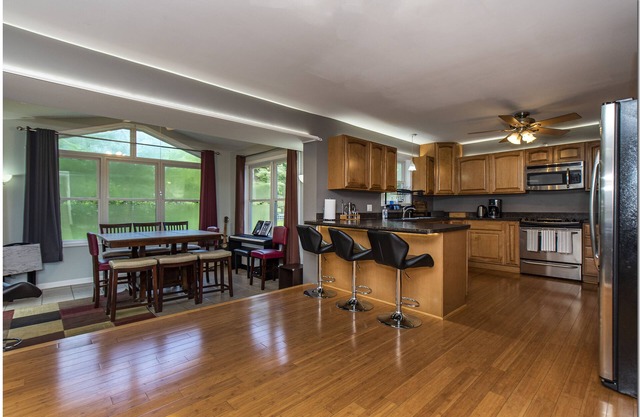 Modern large home near Cleveland