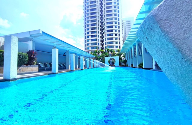 Modern Mont Kiara Homestay, Izen Kiara 1, 163 Park