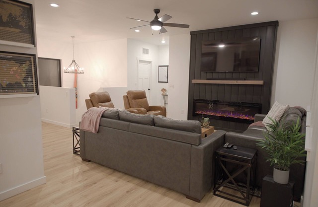 Modern Mountain Home at the base of Targhee Ski Resort-Private Hot Tub -A.C.unit