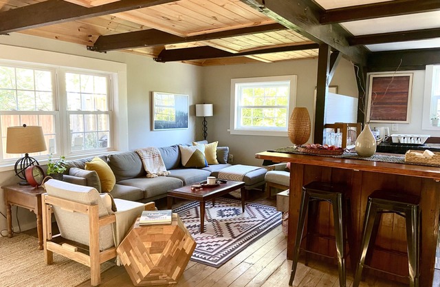 Modern Rustic Retreat in Poconos