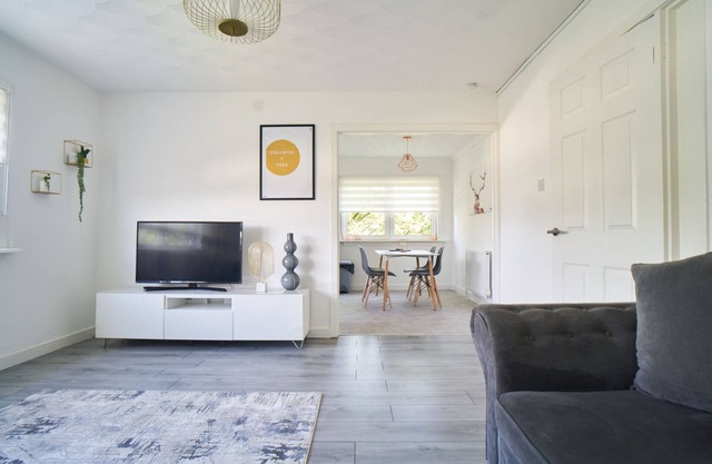 Modern Three Bedroom Retreat in South Lanarkshire