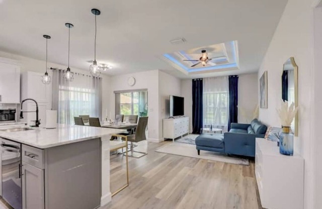 Modern Vacation House