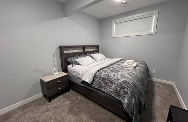 Modern, well furnished 1 bedroom home with free street parking