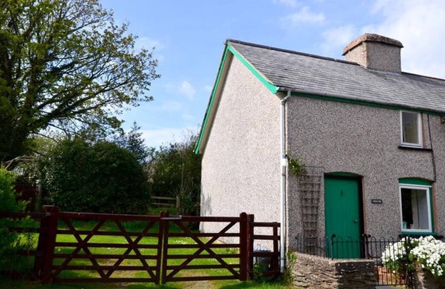 Moelfre Cottage in Machynlleth