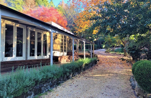 Mount Tomah Huntington Lodge & Cottage - The complete escape package