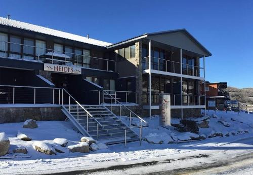 Mountain View Chalet at Heidis