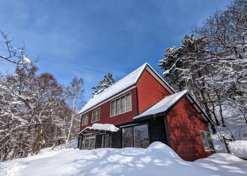 Mountain View Totoro - spacious & sunny