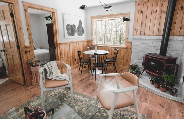 Mountainside Cottage Escape - Catskills