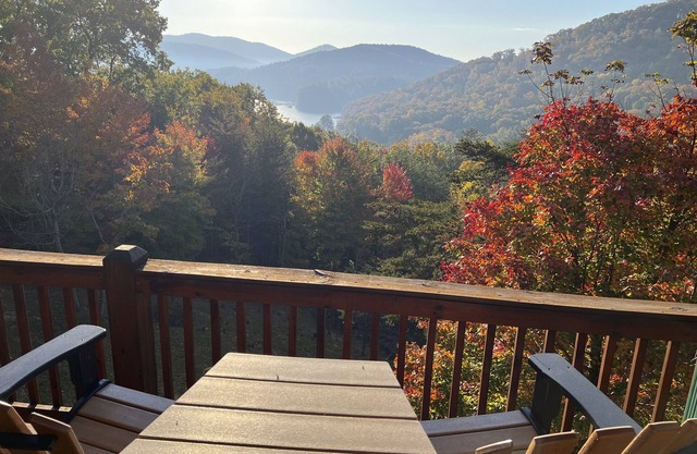 Mountaintop Cabin w/Amazing Views, Private Hot Tub, & Outdoor Living Area