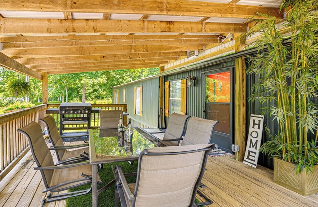 Nancy Cabin w/Fire Pit Near Lake Cumberland!