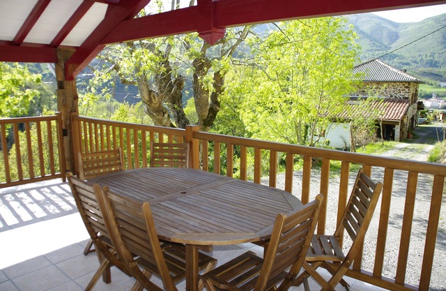 Nature vacation in a 17th century stone barn.