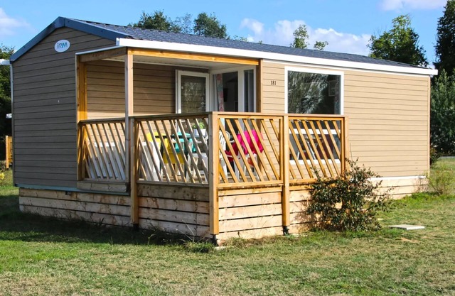 Naturist campsite Le Colombier* - Comfort mobile home L'Autize 3 Rooms 4 People