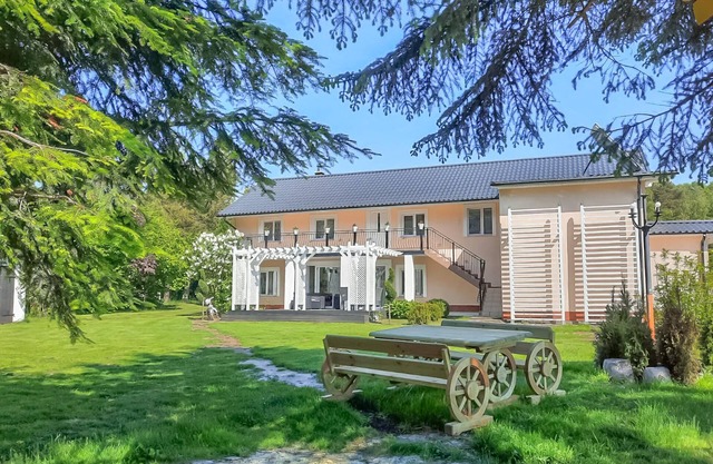 Near Gardno Lake welcomes you this modern and comfortable vacation apartment.