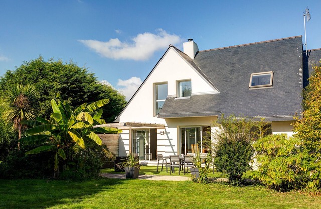 Near Pointe de La Torche, big house for 8