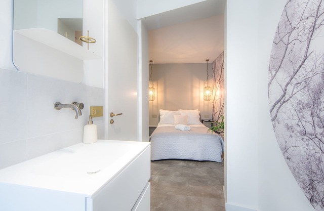New build Art Apartment 7min from Rotterdam CS rm1