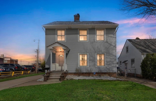 NEW! Cozy Getaway with Hot Tub, Patio & Fenced Yard