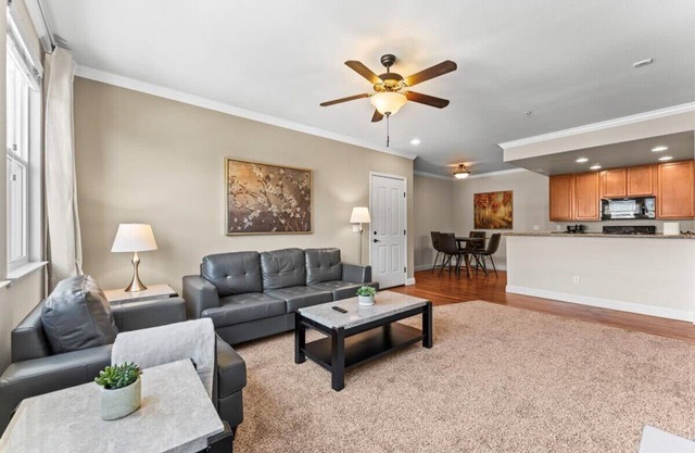 New Cozy & Stylish 1BR with Heated Pool, Relaxing Spa & Sauna