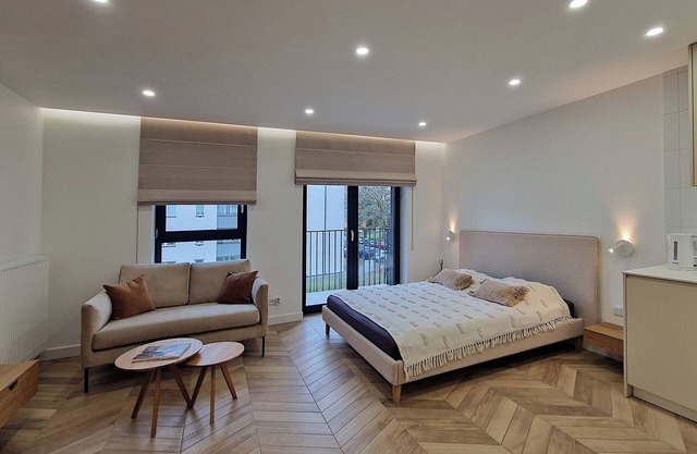New High Quality New Apartment free parking