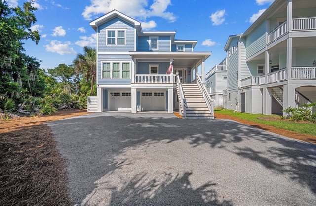 New home with elevator, golf cart included - 56 Davis Love