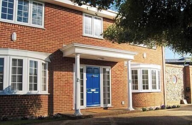 NEW Near beach, games room, parking & dog friendly