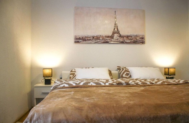 New Simple Apartment SWEET DREAMS *