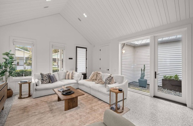 NEW The Humidor - 2 Epic Ybor Townhomes