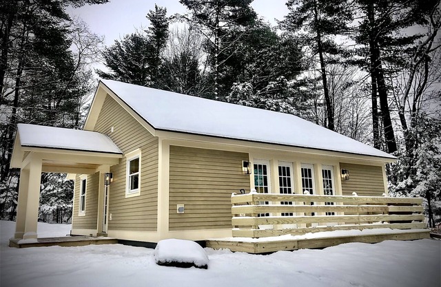 ✪New✪A modern farmhouse cottage near Stowe, VT!