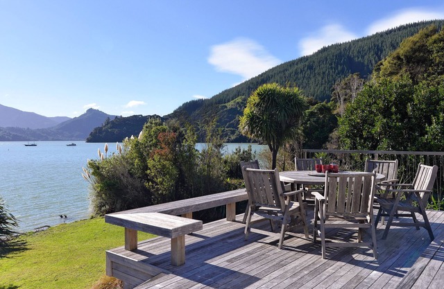 Ngaire's Haven - Mahau Sound Holiday Home