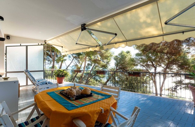 Nice apartment for 4 guests with WIFI, balcony, panoramic view and parking