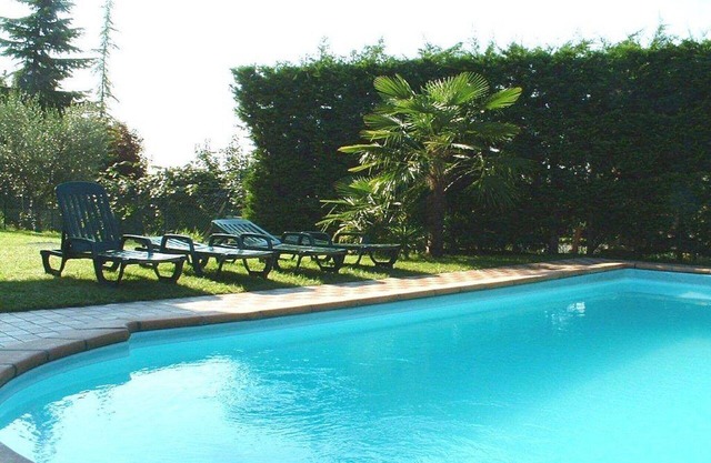 Nice apartment for 4 people with A/C, WIFI, pool, TV, terrace, pets allowed and parking