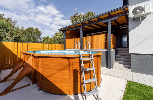Nice home in Bilje with sauna