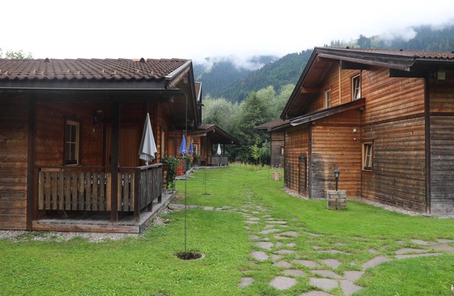 Nice little chalet with mountain views