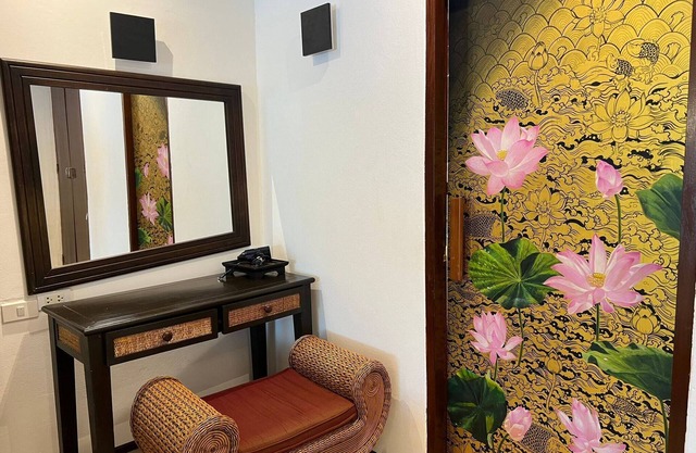 No8 Double Suite, Rainbow Arokaya Welnes