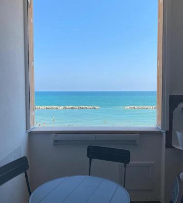 NON DISTA APARTMENT Appartamentino sul mare