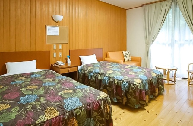Nonsmoking Annex Westernstyle twin room with breakfast included After relaxing in the hot sprin/Seiyo Ehime