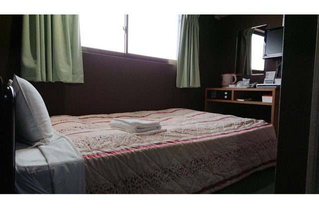 Nonsmoking Single B room 24 hours free drink s/Osaka Ōsaka