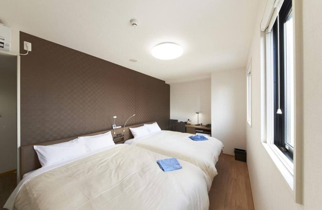Nonsmoking Twin room 14 people/Koshigaya Saitama