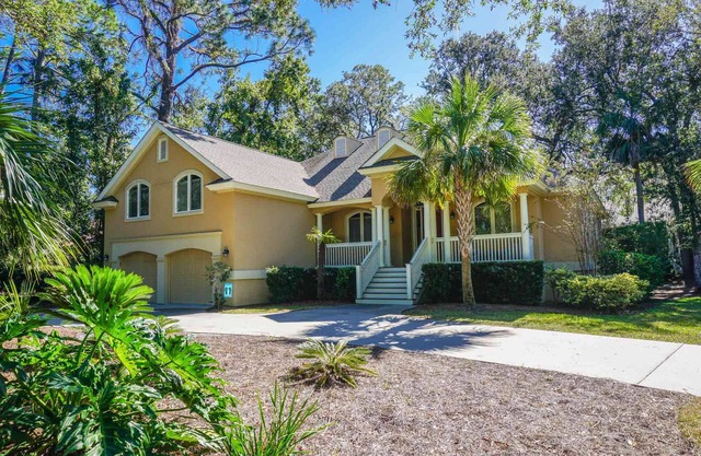 Nov 15 Special,Inquire, 5BR, private backyard & pool, hot tub, bikes, pool toys