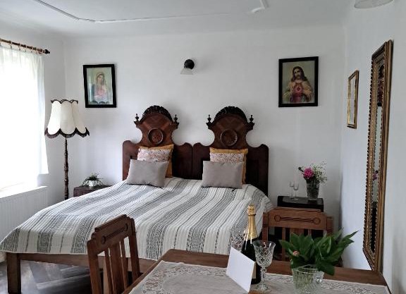 Novomanželský apartmán - 100DOLA