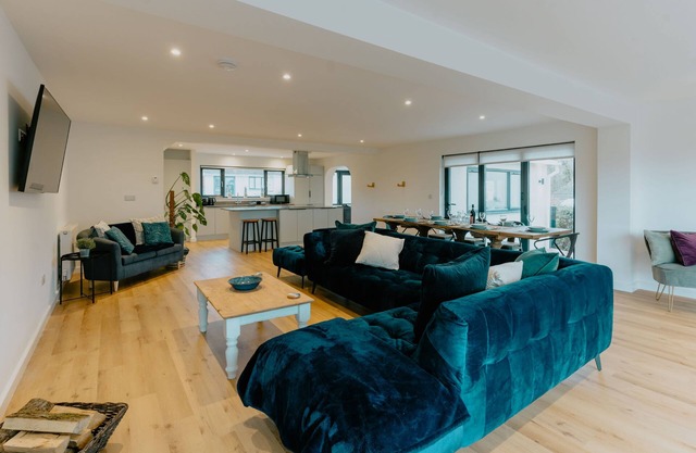 Number 8 - a house that sleeps 8 guests in 4 bedrooms